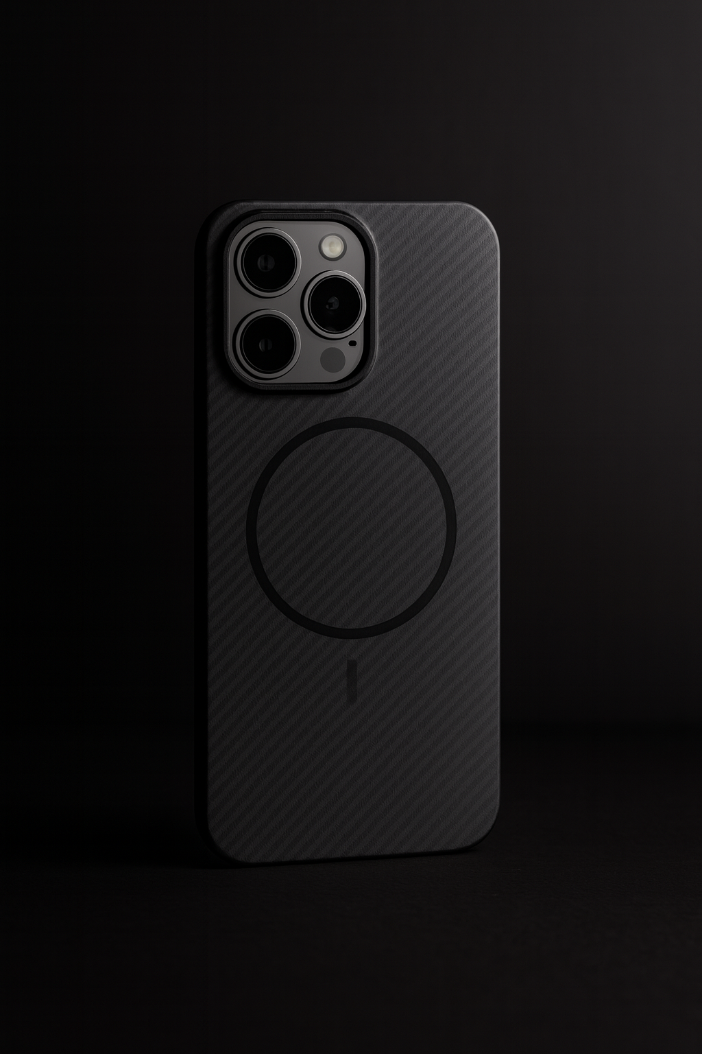 Verona Carbon Magnetic Case Black