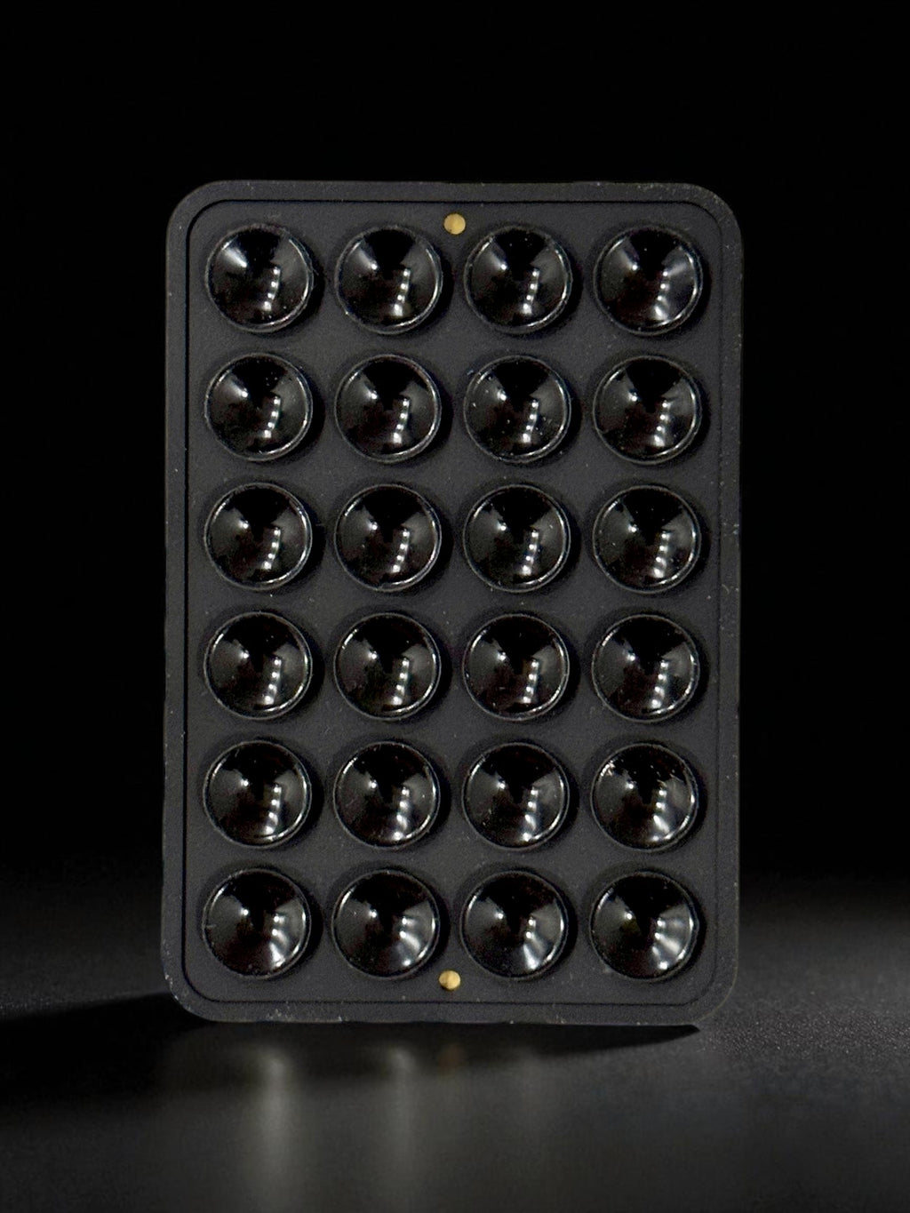 Stickit Black Adaptive Sticker